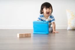 言葉が遅い子の特徴・原因はなに?