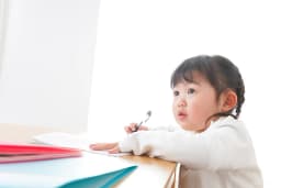 自己受容をはぐくむには?自己肯定感向上のための基礎を固めるには