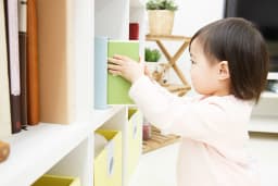 いつから子どもは叱ってよいの? 叱らずに上手にしつけをする方法