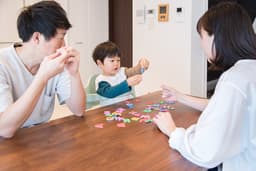 https://images.microcms-assets.io/assets/6c64954891644003a572887d8ebf23fb/ae60605965f844a28808d75199e3827d/img01.jpg